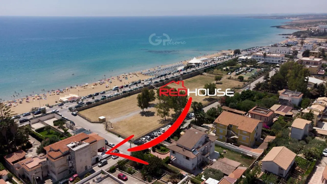 Appartamento Red House Lido di Noto Italia