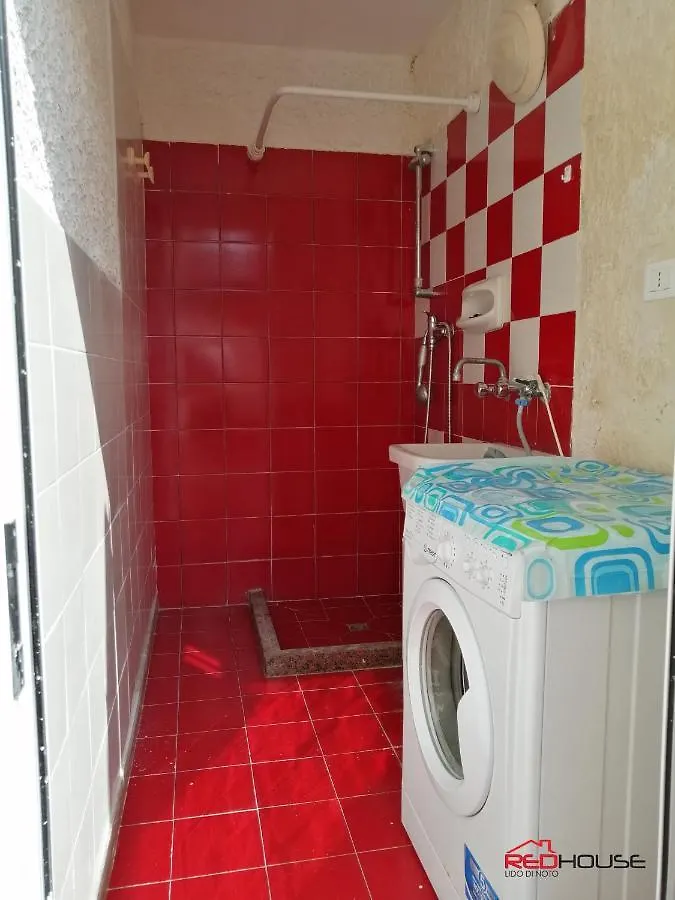 Appartamento Red House Lido di Noto 0*,